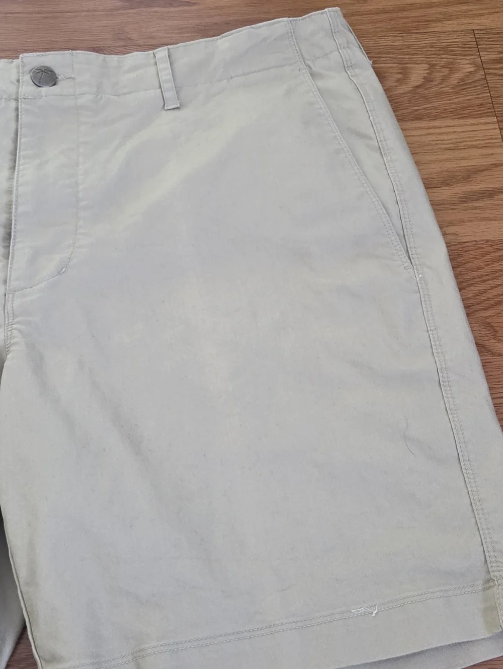 Kahala Men's Hawaiian Shorts Size 33 Beige Hiking Chino Pleated Beach 8in Inseam